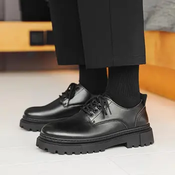 Kostiuminiai odiniai batai Vyriški rudens verslo kostiumai Dideli galvos batai Vyriški britiško stiliaus laisvalaikio žemo kirpimo darbo drabužiai Martino batai