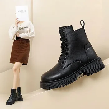Hight Increasing Martin Boots Women's Shoes 2023 New Winter Girls' British Style Boots Ankle Boots.