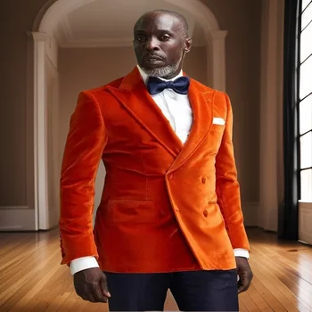 Slim Fit African Men suits Double Breasted Peak Lapel Velvet Groom Tuxedos Wedding for Male Kostiumas 2 vnt (švarkas+juodos kelnės)