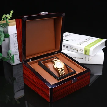 Aukščiausios klasės laikrodžių laikymo dėžutės ekranas medinis išskirtinis laikrodžių dėžutės dažymo procesas