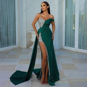 2024 tamsiai žalios blizgučiai Prabangios vakarinės suknelės Dubajaus satino undinėlės pusė padalinta vieno peties prom suknelė Arabia vakarėlio chalatai De