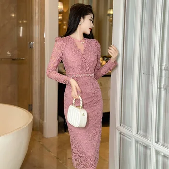 Mada Prancūziška O-kaklo nėriniuota suknelė Kablys Gėlė Tuščiavidurė Kieta A-linija Plona rožinė suknelė Rudens ir žiemos Naujos moteriškos elegantiškos suknelės