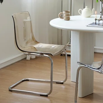 Minimalistinė skaidri valgomojo kėdė Šiaurės šalių akrilo makiažas Vienvietės valgomojo kėdės Dizaineris Mobile Silla Comedor Sodo baldai