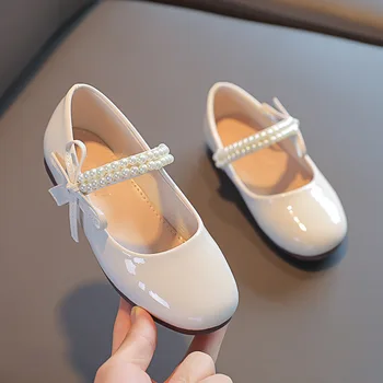 Girls Soft-paded Princess Shoes 2022 Spring New Children's Leather Shoes Fashion Bowknot Pearl Non-slip Casual Shoes G618
