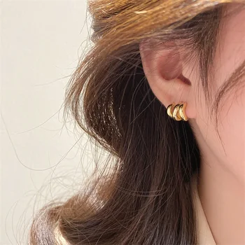 YOUNGX Prancūziški vintažiniai trijų sluoksnių apskritimo auskarai Trend 14K paauksuotas geometrinis ausų smeigtukas moterims Juvelyrikos vakarėlio dovana