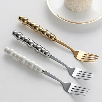 Keraminės perlų rankenos kempingo šakutės šaukštas vakarietiškų indų vakarienės reikmenų rinkinys Nerūdijančio plieno stalo įrankių rinkinys pilnas vakarienės šaukštų baras