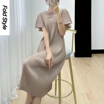 Miyake laisvalaikio sijonas 2024 m. vasara Naujas moterų aukščiausios klasės plisuotas temperamentas Paprastas laisvas plonas vidutinio ilgio suknelės drabužiai