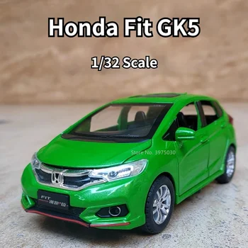 1/32 Lengvojo lydinio automobilio modelis Žaislas Honda Fit GK5 Metal Diecast Simuliacinės transporto priemonės Garso šviesa Atitraukite pomėgius Kolekcija Dovanos berniukams